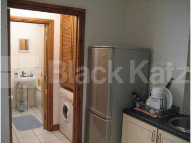 			LET!, 1 Bedroom, 1 bath, 1 reception Flat			 Rathcoole Avenue, CROUCH END